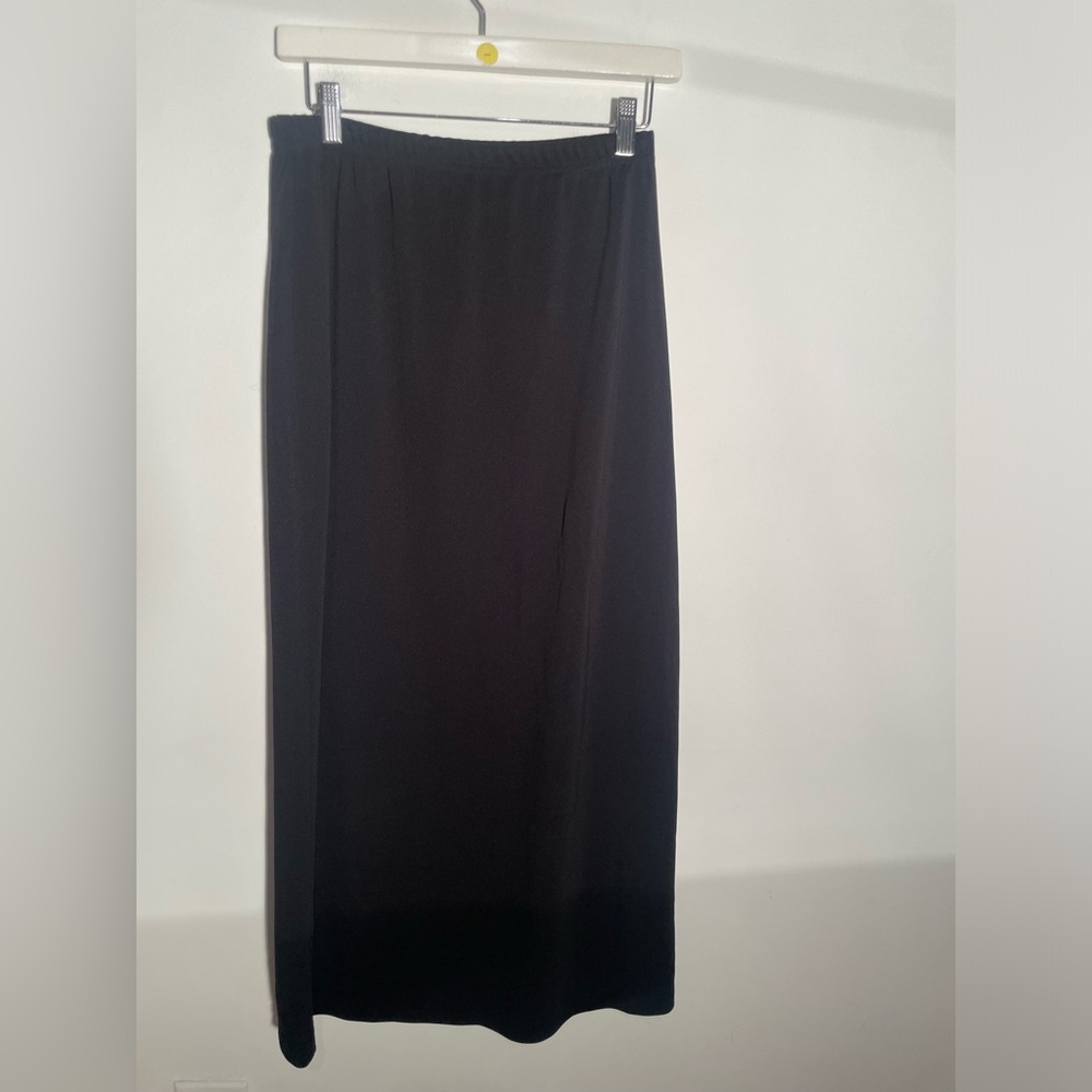 VINTAGE‎ Black Flowy Maxi skirt size xs
